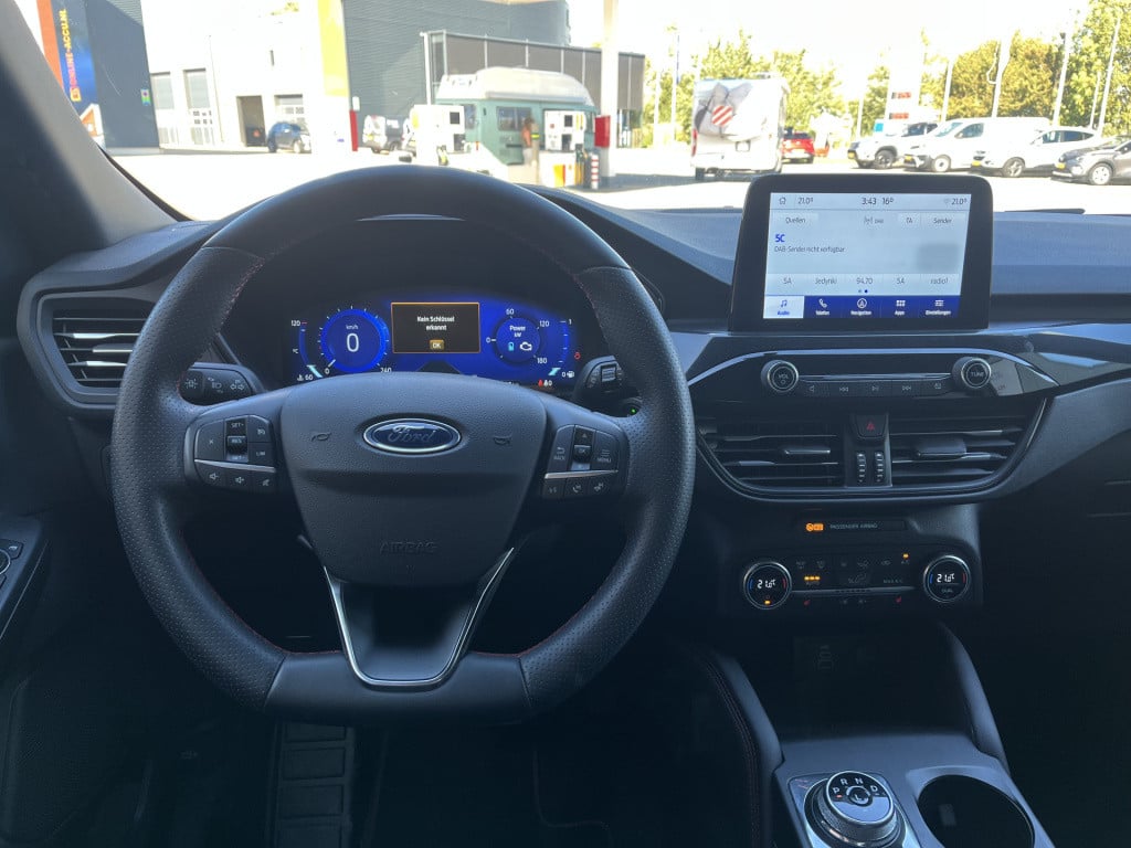 Ford Kuga 2.5 phev st-line x | carplay | keyless | trekhaak | camera
