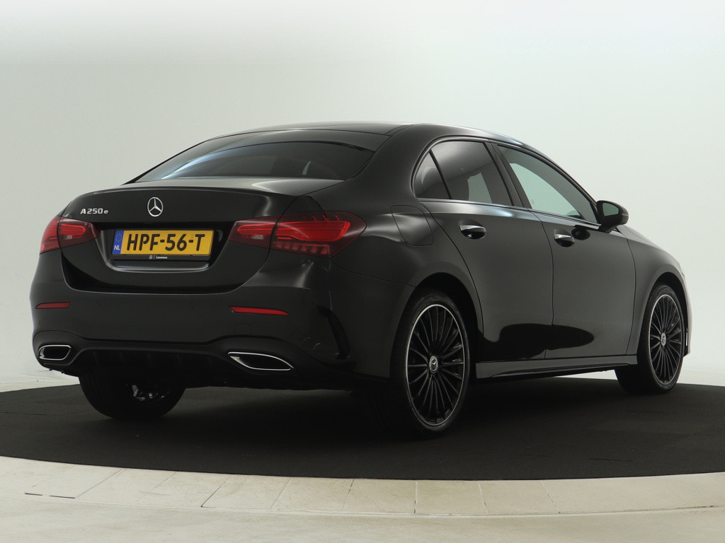 Mercedes-Benz A-Klasse 250 e amg line | amg line advanced plus | night pakk