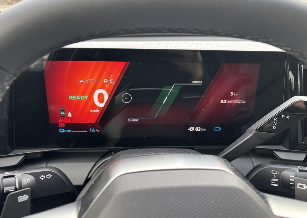 Renault Scenic e-tech ev87 long range techno - pack light & sound