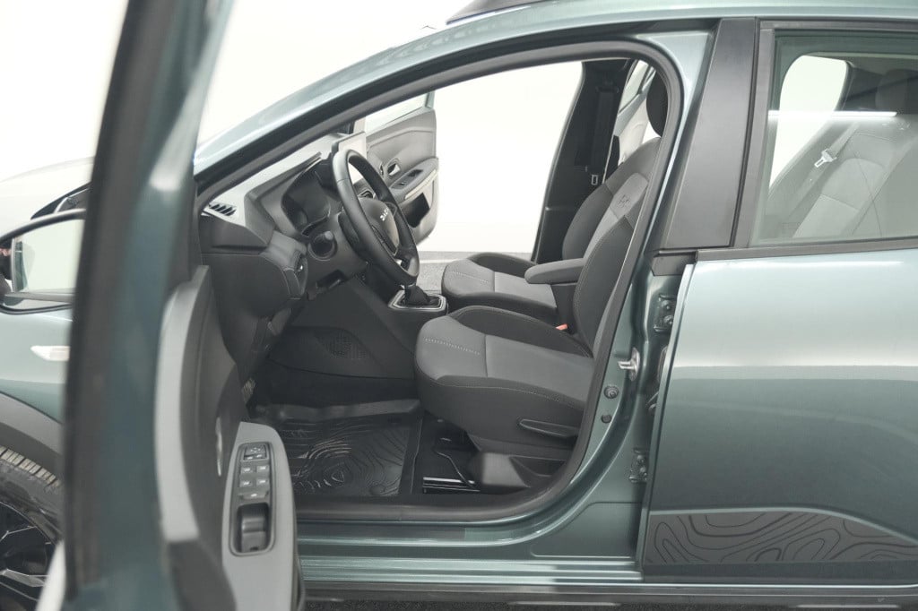 Dacia Sandero Stepway tce 90 extreme | camera | dodehoekdetectie | navigati