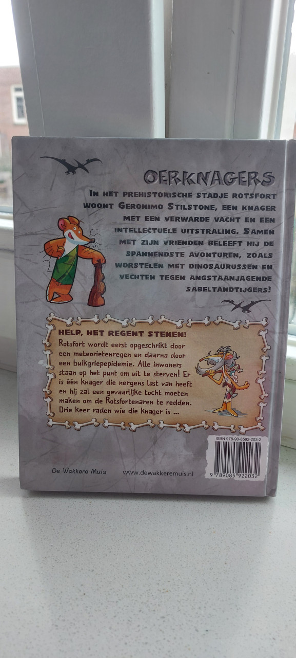 Oerknagers 2 - Help het regent stenen / Geronimo Stilton