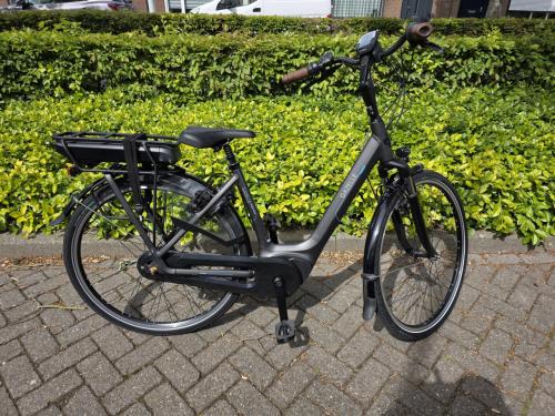 Schitterende Gazelle Limited met Bosch middenmotor en 500wh accu