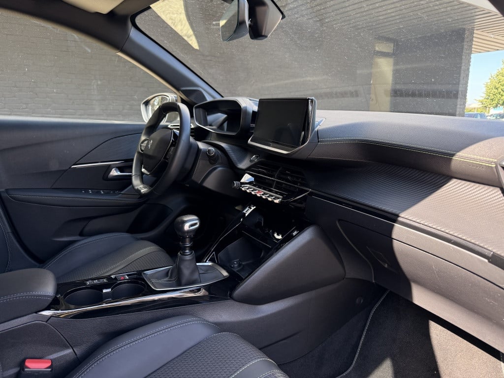Peugeot 208 1.2 puretech gt