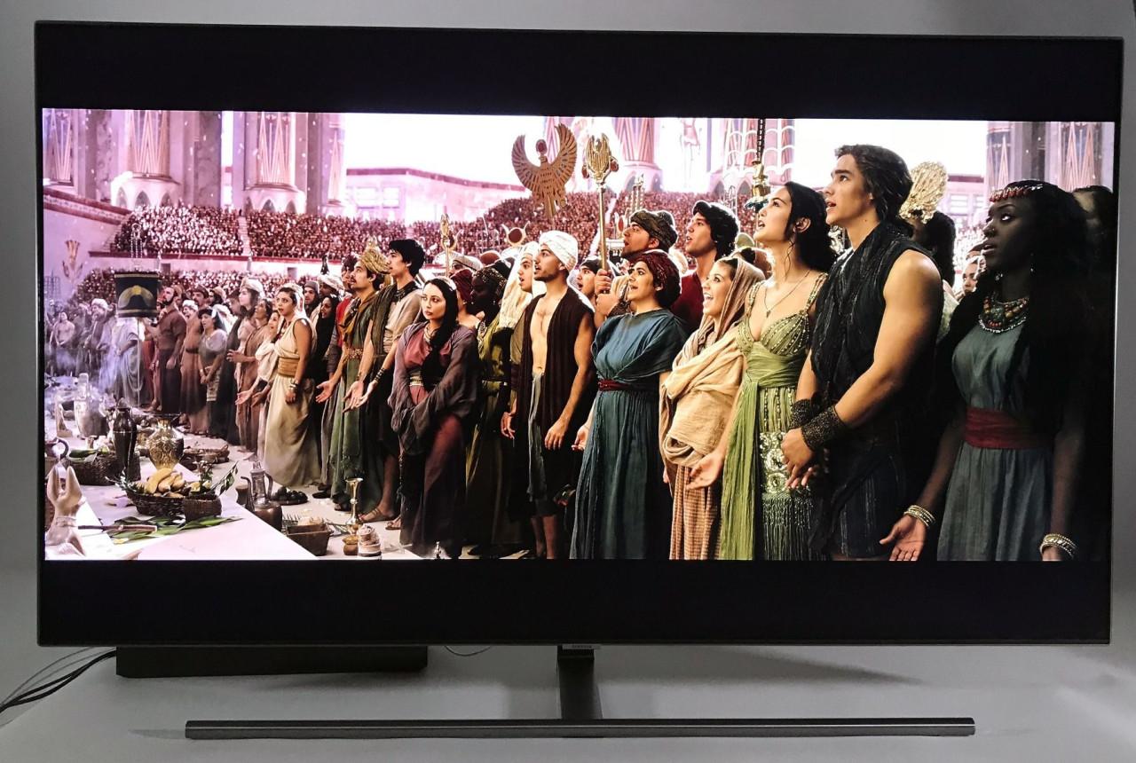 Samsung QLED 4K UHD 49 Inch 125cm - Smart - 100Hz Bluetooth+Ci+ Module