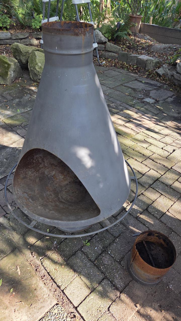 Gebruikte vuurkorf / tuinhaard voor gezellige avonden