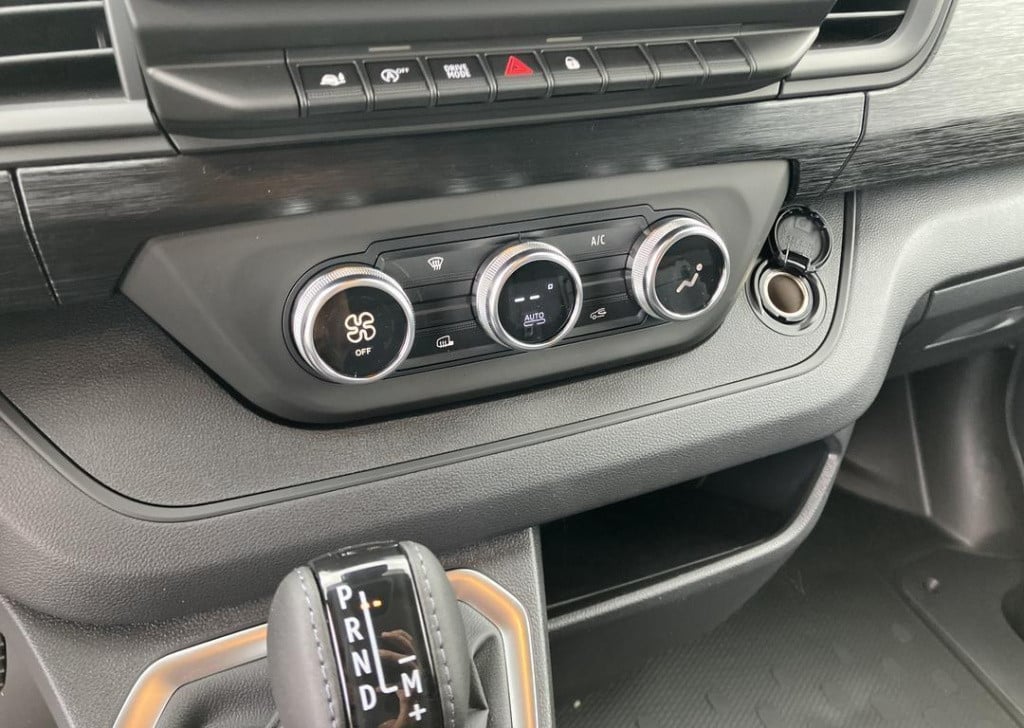 Renault Trafic 2.0 blue dc1 150 edc t30 l2h1 advance - additionele parkeerh