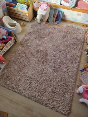 Vloerkleed oudroze met witte stippen 170 x 120