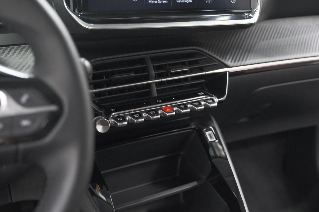 Peugeot 208 puretech 100 style | navigatie | cruise control | apple carplay