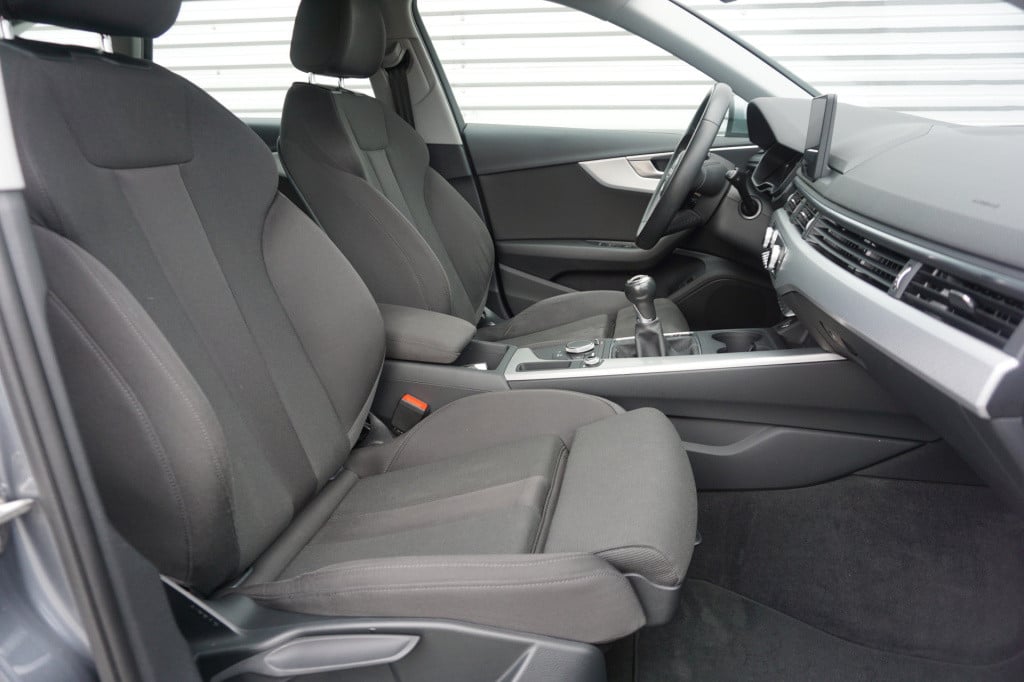 Audi A4 avant 2.0 tdi sport lease edition climate / navi / cruise / parkeer