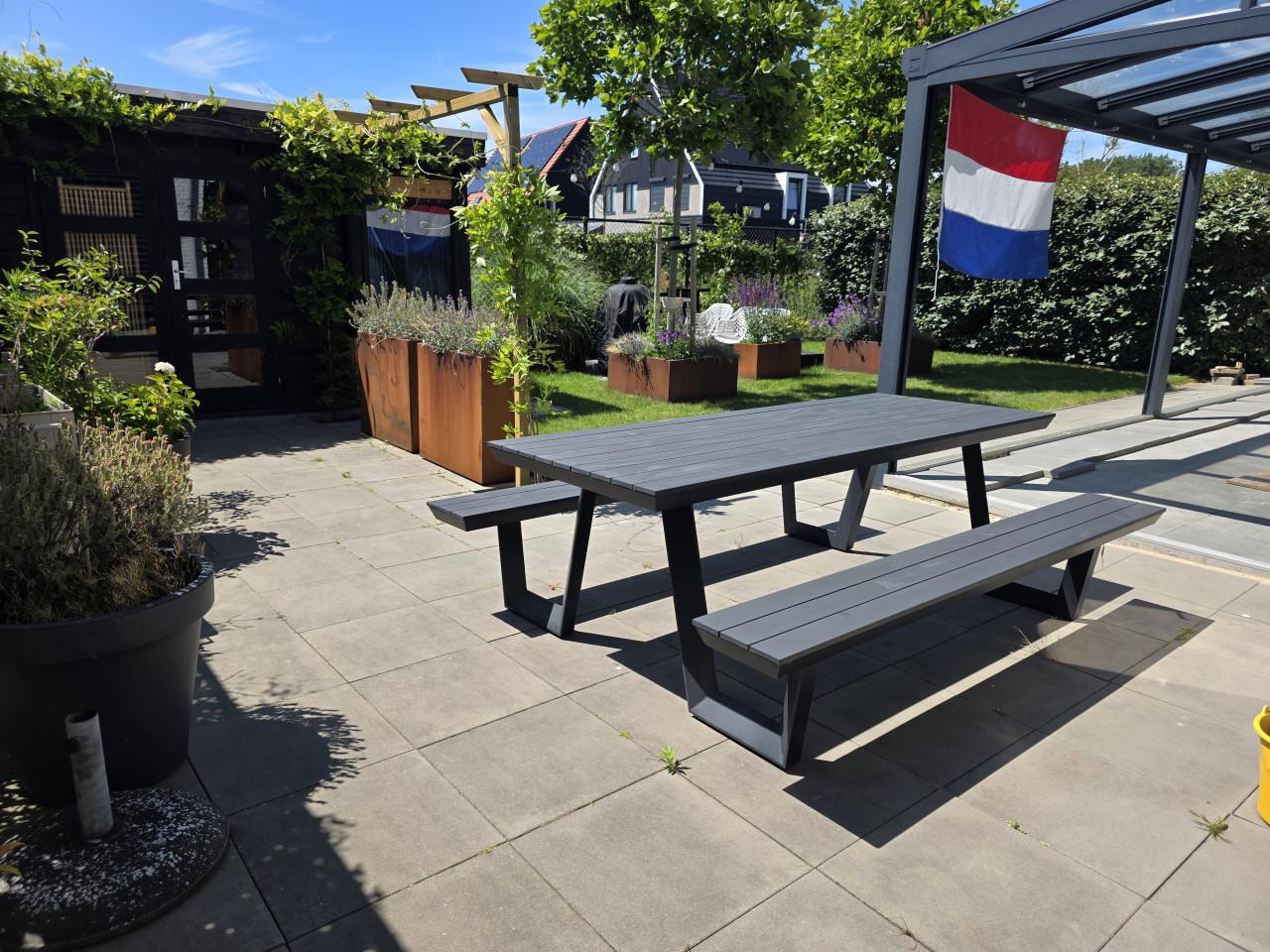 Moderne aluminium picknicktafel