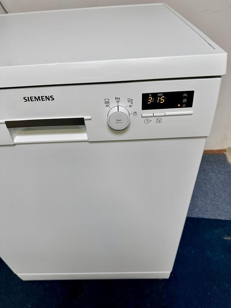 Siemens vrijstaand Vaatwasser 85x60 cm. Klasse A++ als nieuw