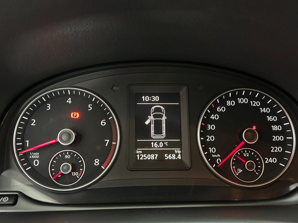 Volkswagen Touran occasion | airco | tweedehands volkswagen | stoelverwarmi