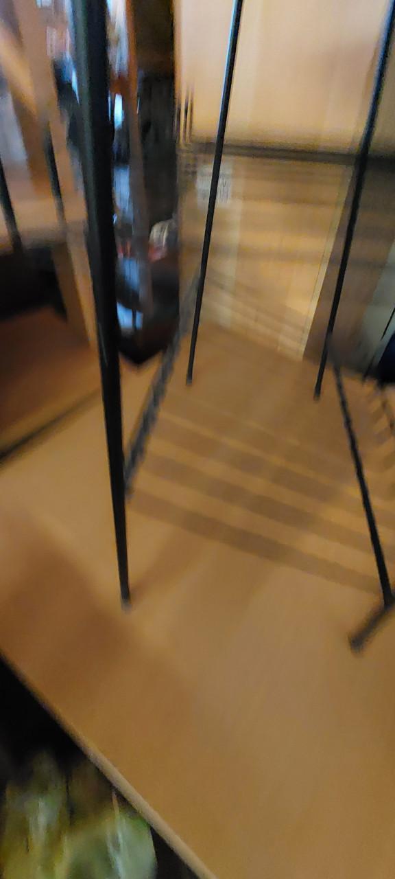 Vintage lectuurbak van zwart metaal met formica blad