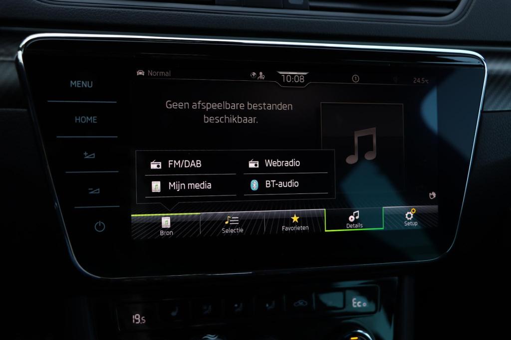 Skoda Superb combi 1.4 tsi iv sportline business 218pk dsg6 | soh 94,3% |