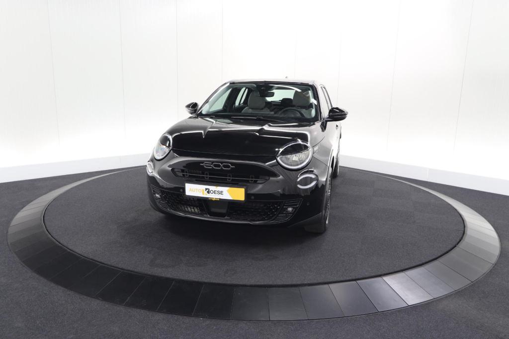 Fiat 600 1.2 hybrid 110 urban | camera | dodehoekdetectie | keyless | apple