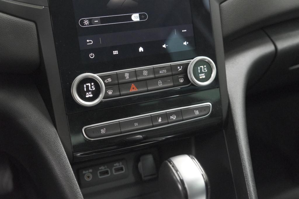Renault Megane E-tech estate 1.6 plug-in hybrid 160 intens | stoelmassage |