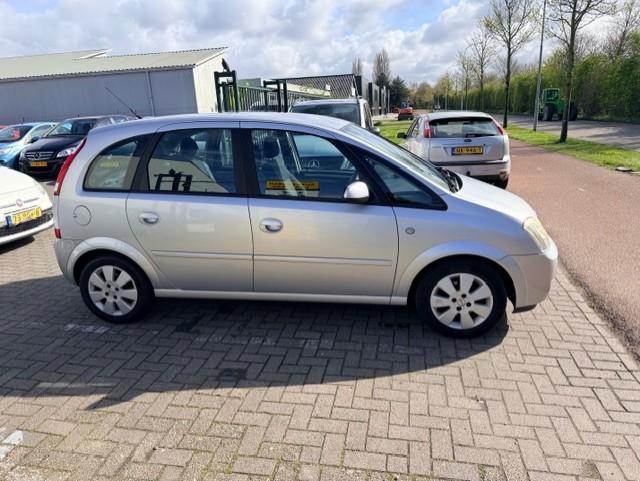 Opel Meriva 1.6 cosmo