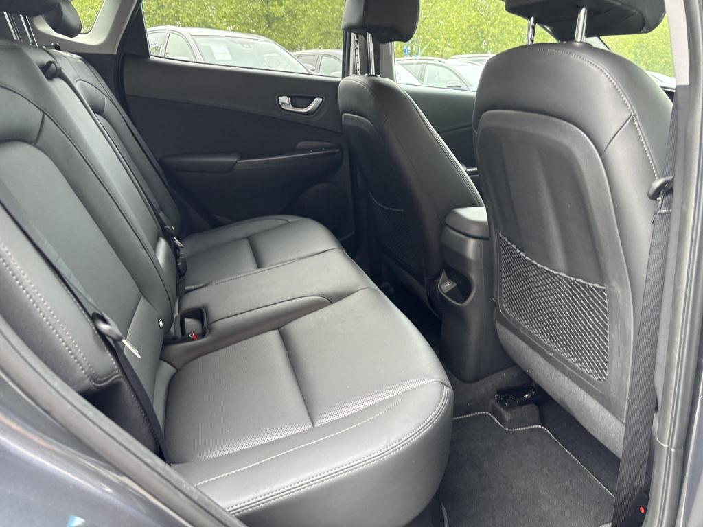 Hyundai Kona 1.6 gdi hev premium incl. trekhaak!