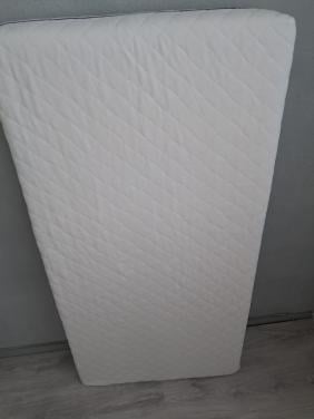 DreamWell kindermatras 70x140 – zeer goede staat