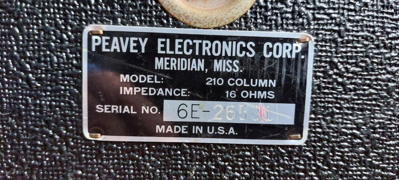 Peavey 210 Column 16 Ohm PA Speakers (Pair) + XR 400B Mixer+Kabels