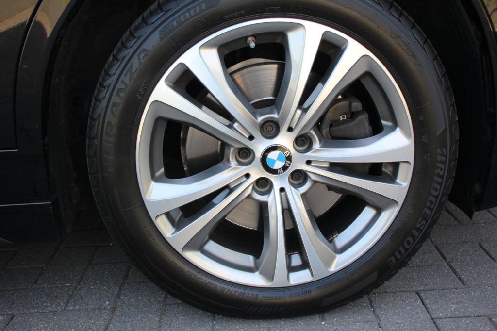 BMW X2 sdrive20i m-sport automaat - led - elek kofferklep - trekhaak - head