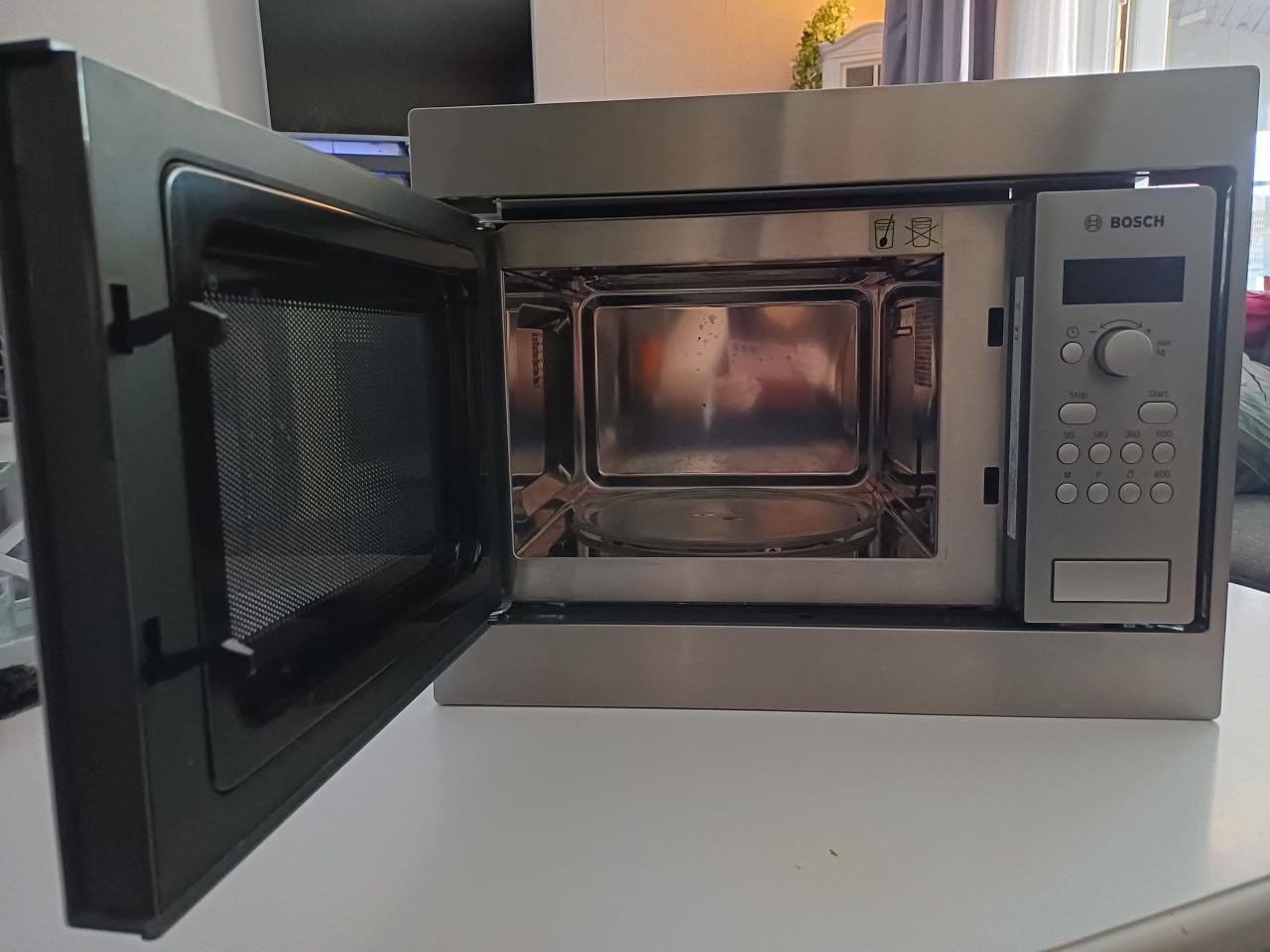 Bosch inbouw magnetron