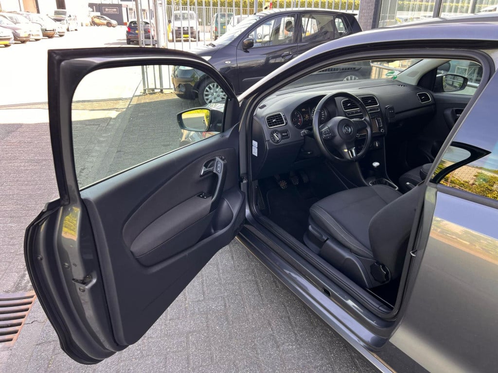 Volkswagen Polo 1.2-12v trendline