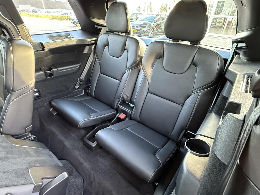 Volvo XC90 t8 390pk recharge r-design | panodak| adap.cruise| luchtvering|