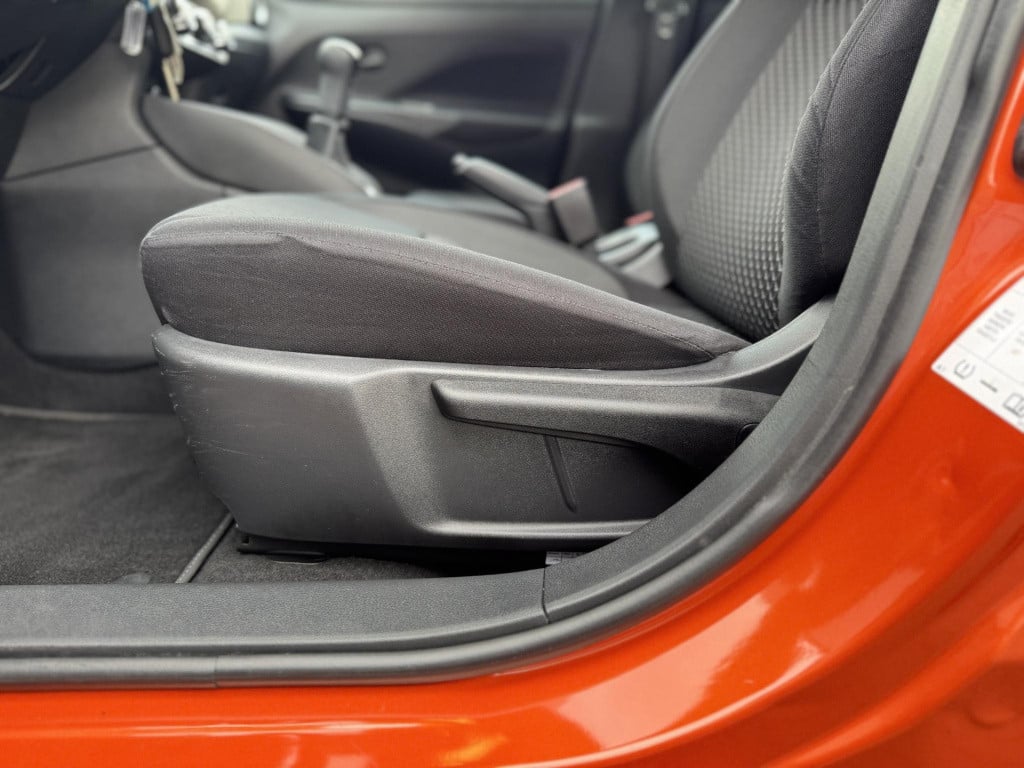 Nissan Micra 1.0l visia+ | airconditioning | 16'' velgen | park. sensor | b