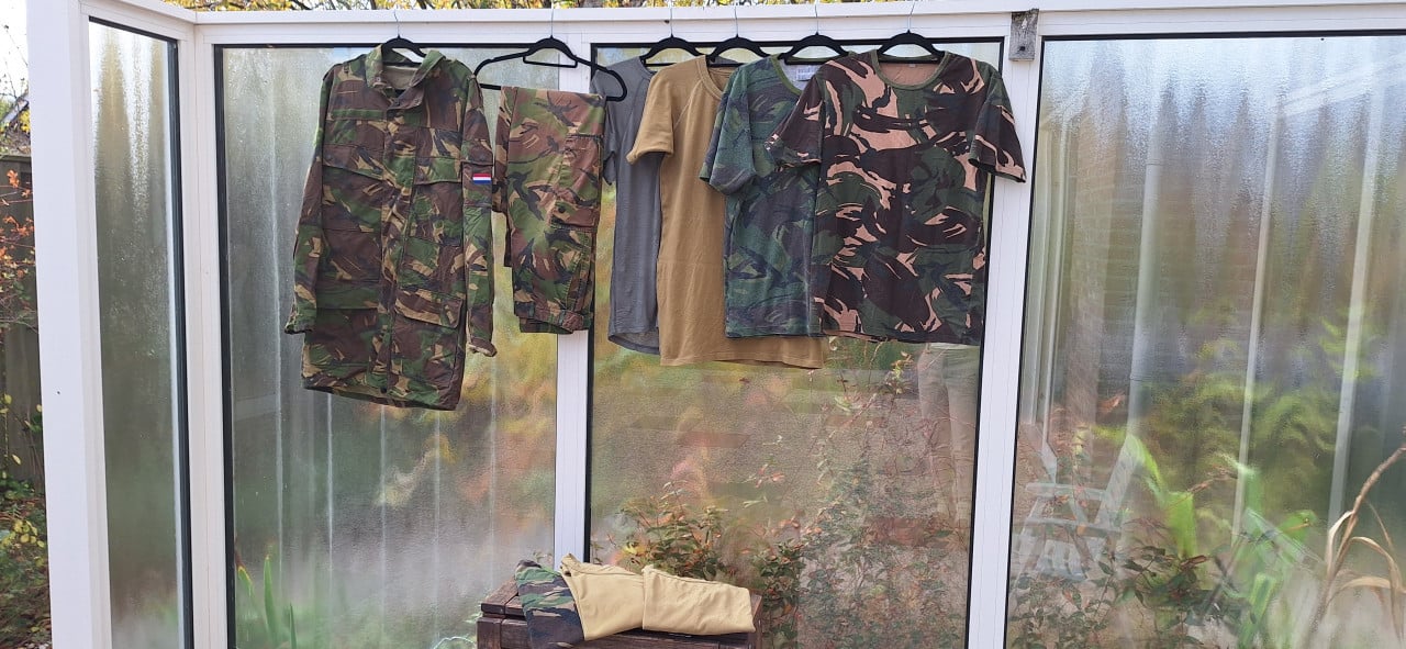 Camouflage kleding pakket maat L heren