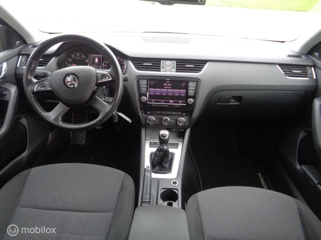 Skoda Octavia combi 1.2 tsi greentech ambition businessline/airco/ecc/pdc/c