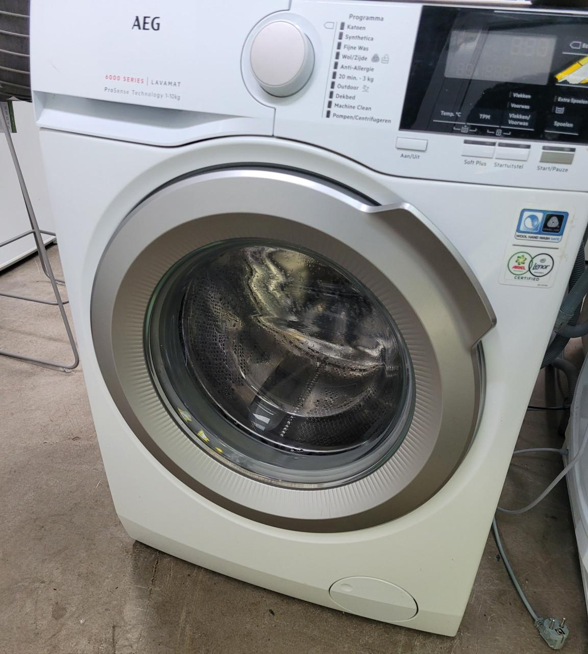 UITVERKOOP / SALE witgoed wasmachine, droger, koelkast en meer!