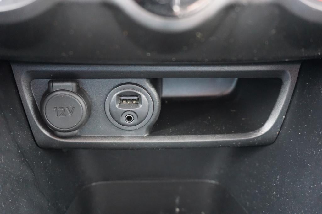 Peugeot 208 1.2 vti allure airco / cruise / elektr. ramen / parkeers. / nap