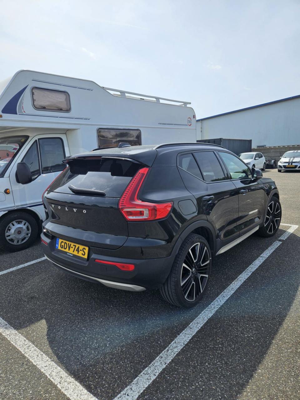 Volvo XC40 1.5 t5 recharge r-design