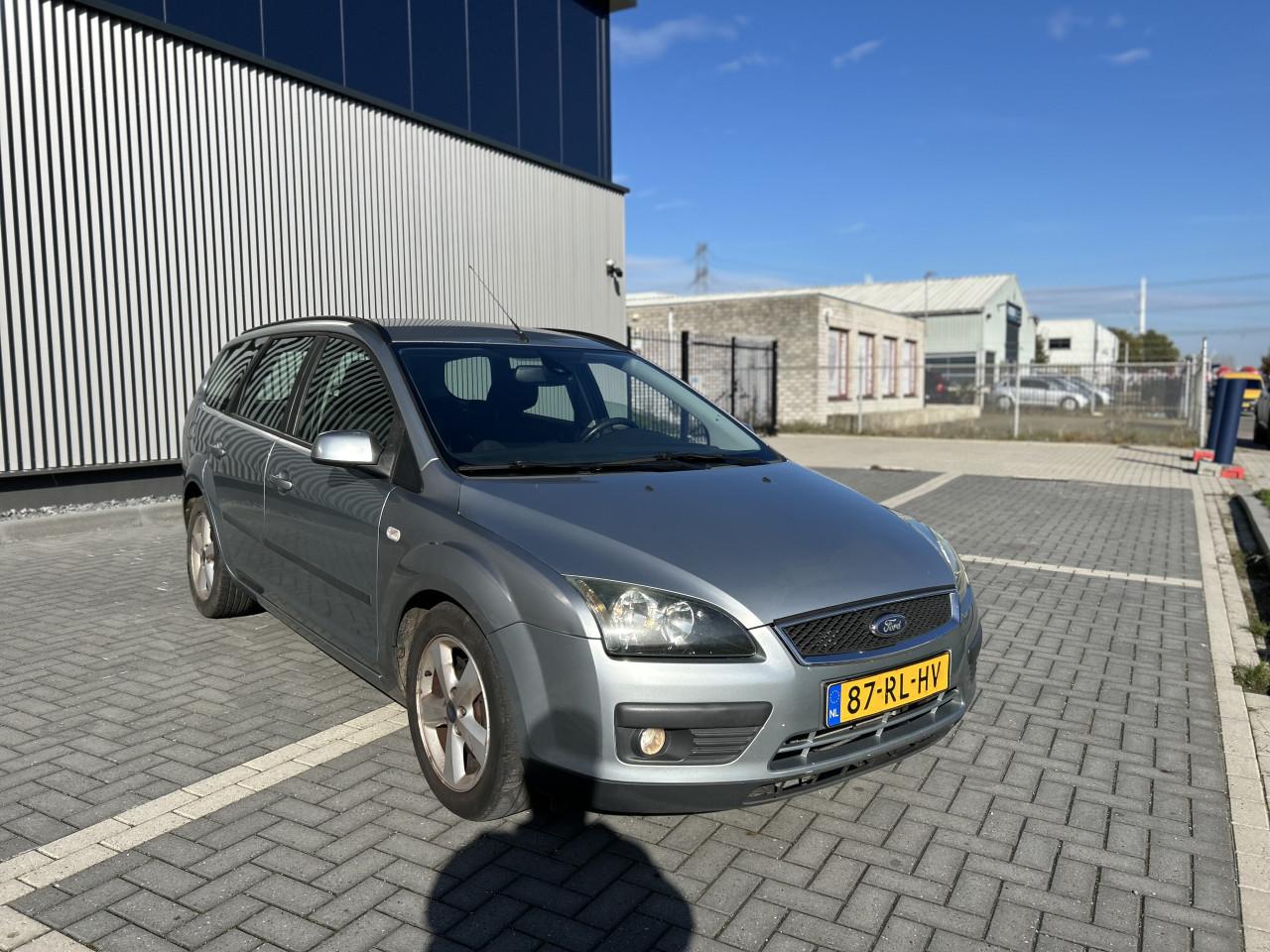 Ford Focus Wagon 1.6-16V Ambiente/INRUILKOOPJE/CRUISE CONTR