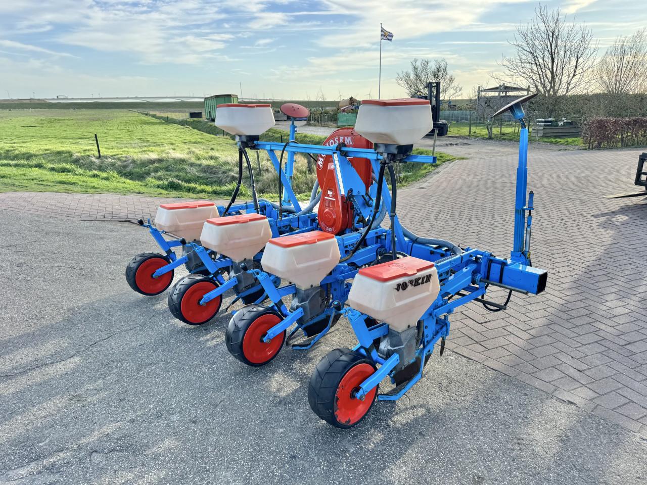 Monosem 4 rijer maiszaaier