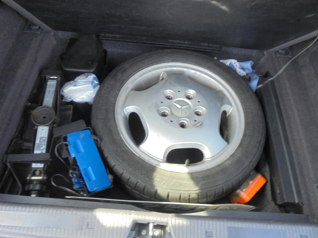 A 190 lang 92 Kw ( 125 Pk )Apk en 141.840 kilometer met N.A.P nette auto