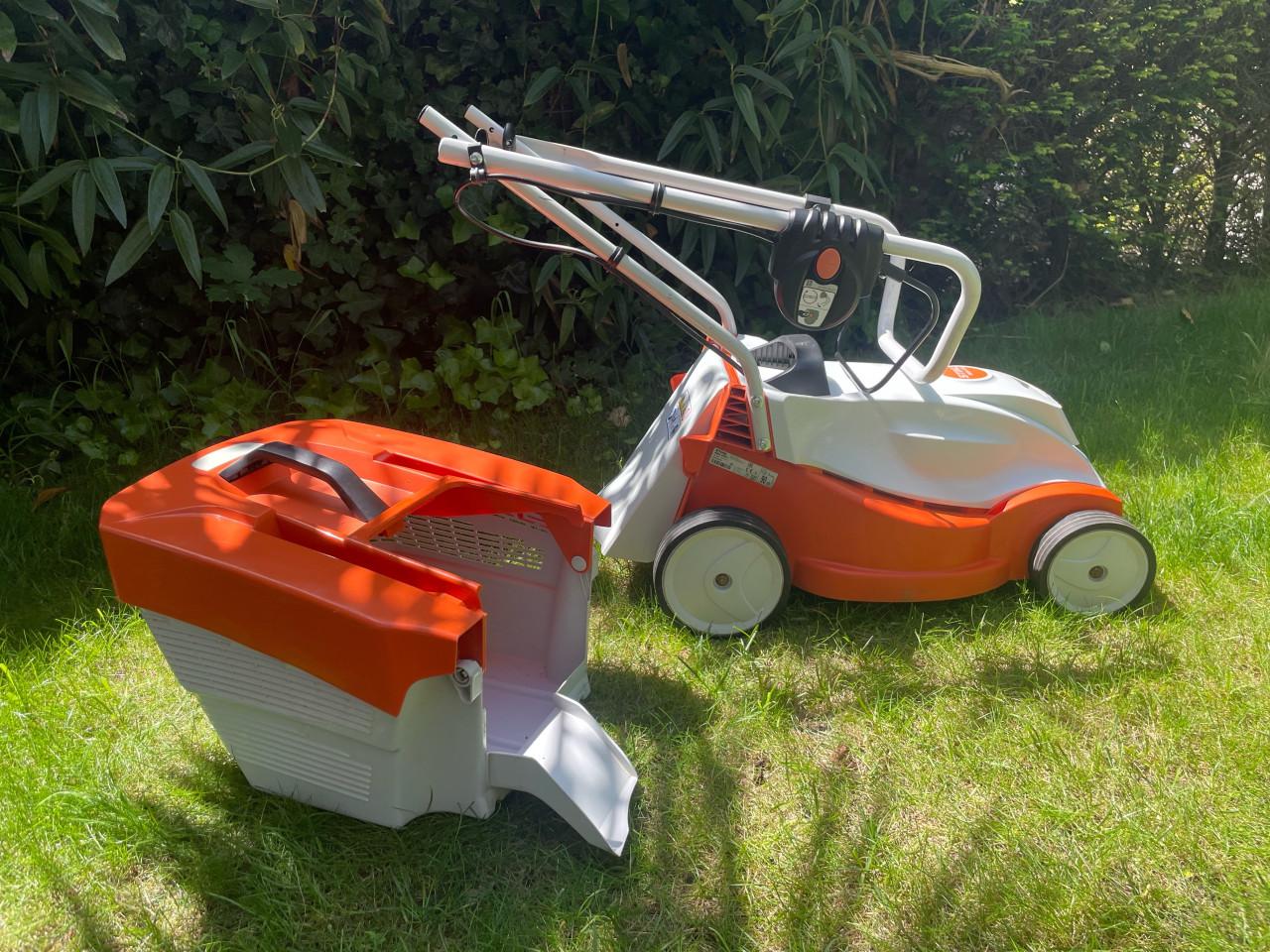 Stihl Grasmaaier (RMA 235)