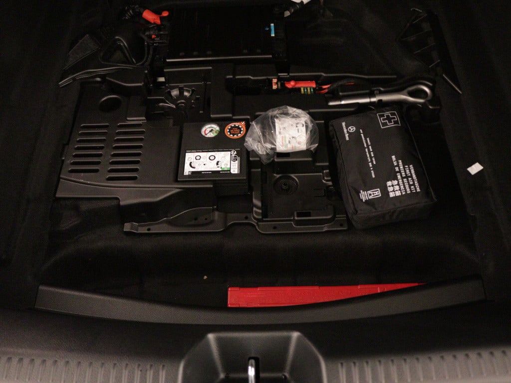 Mercedes-Benz Cla shooting brake 180 star edition luxury line | trekhaak | 