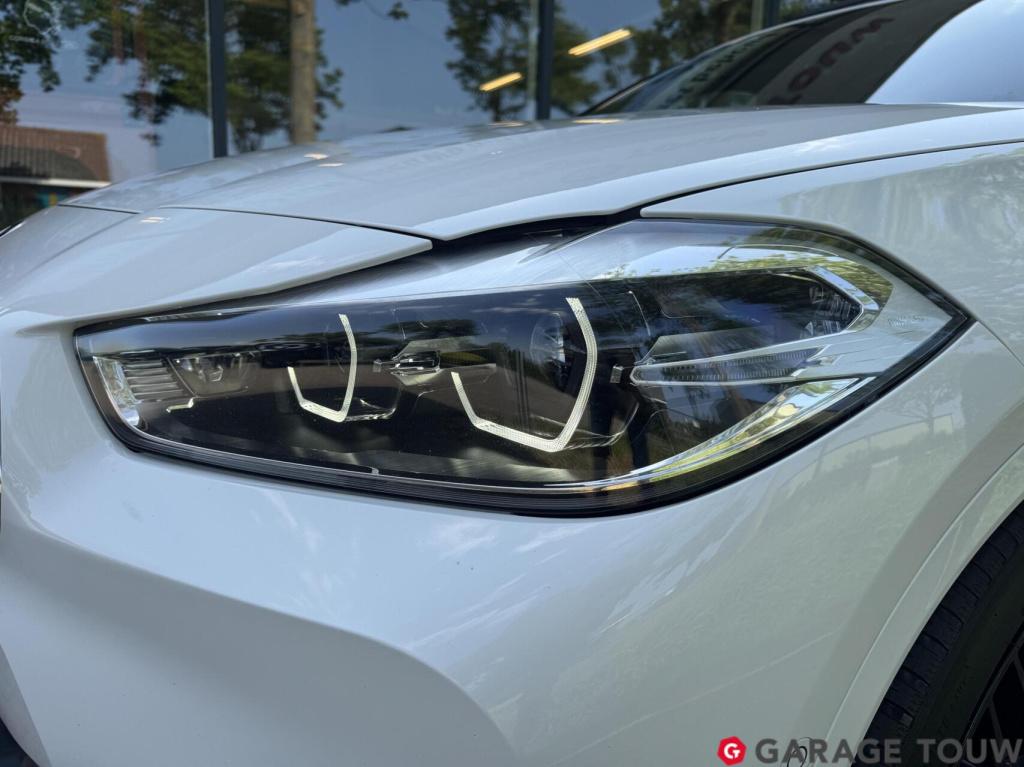BMW X2 sdrive20i high executive m-sport *pano, hud*
