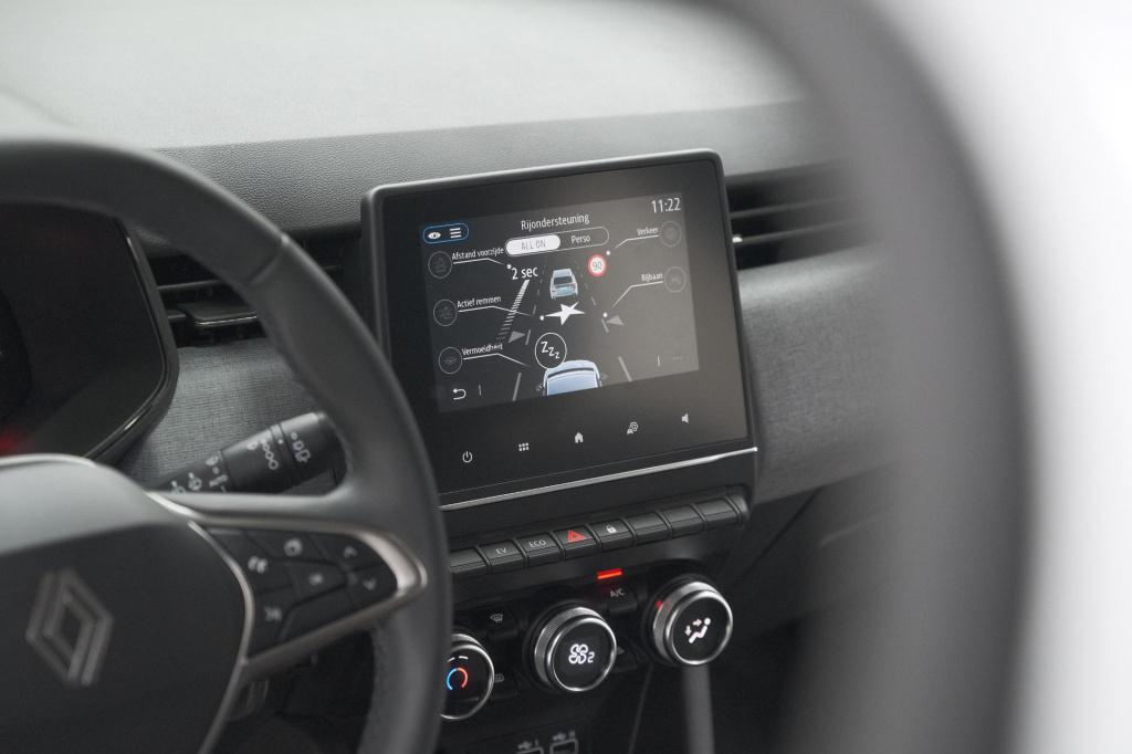 Renault Clio 1.6 e-tech full hybrid 145 evolution | apple carplay | parkeer