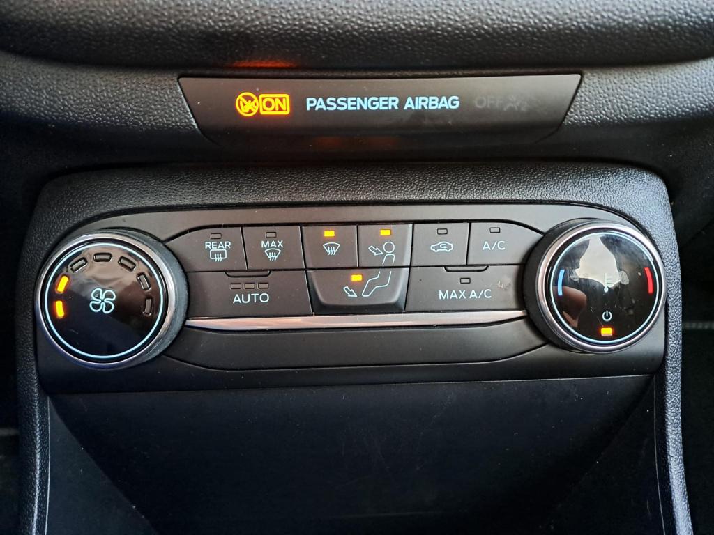 Ford Fiesta 1.0 ecoboost titanium | led koplampen | apple carplay | leren s