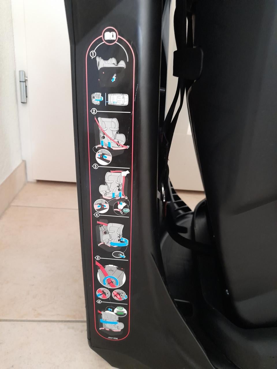 Maxi cosi Axiss DRAAIBAAR (in goede nette staat ) 9 / 18 kg