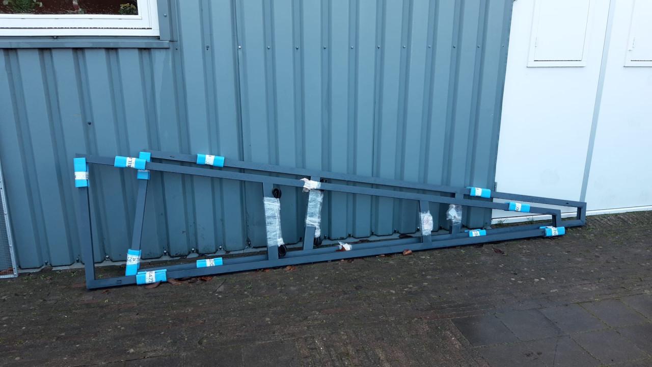 SPANTEN VOOR OVERKAPPING OF SERRE
