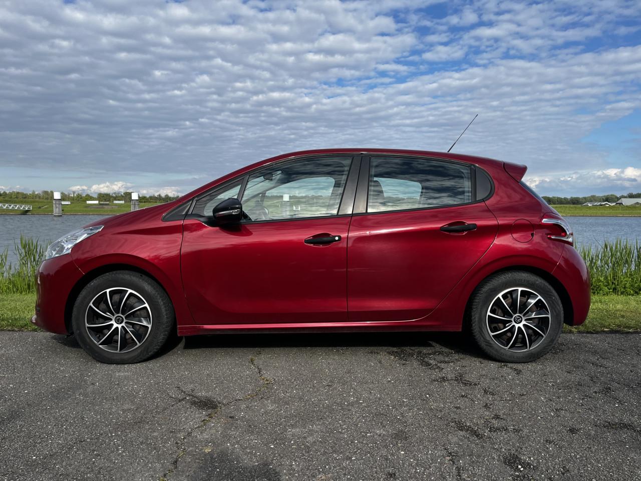 Peugeot 208 1.2 VTi | NW Distributieriem | Org NL | Vol Onderh