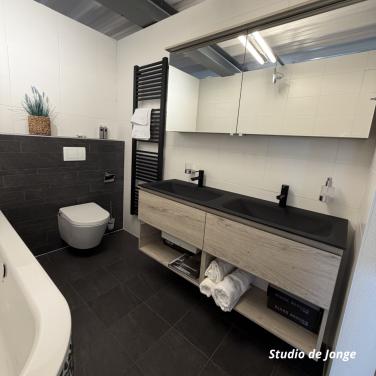 Showroom Sale – Luxe Badkamer met Design Bad & Douchewc!