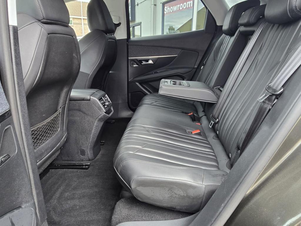 Peugeot 3008 1.2 puretech allure