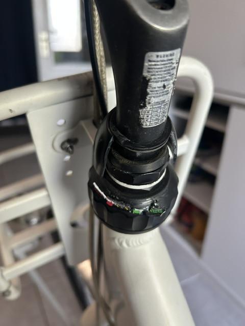 Mooie witte damesfiets 7 versnellingen