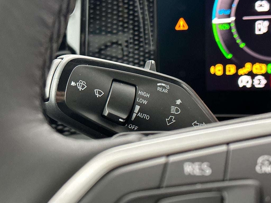 Volkswagen Tiguan life edition 1.5 ehybrid 150 kw / 204 pk 1.5 ehybrid 150 