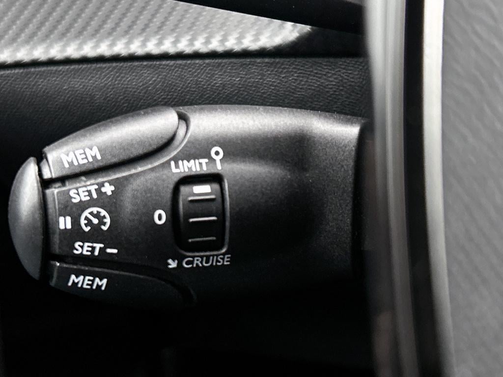 Peugeot 2008 100pk allure | rijklaar